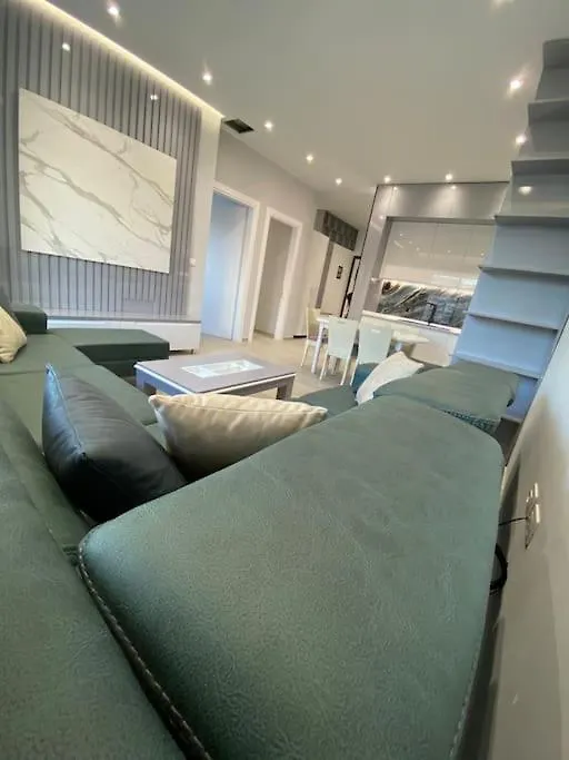 The Apartment With The Best Price Vlorë 0*,